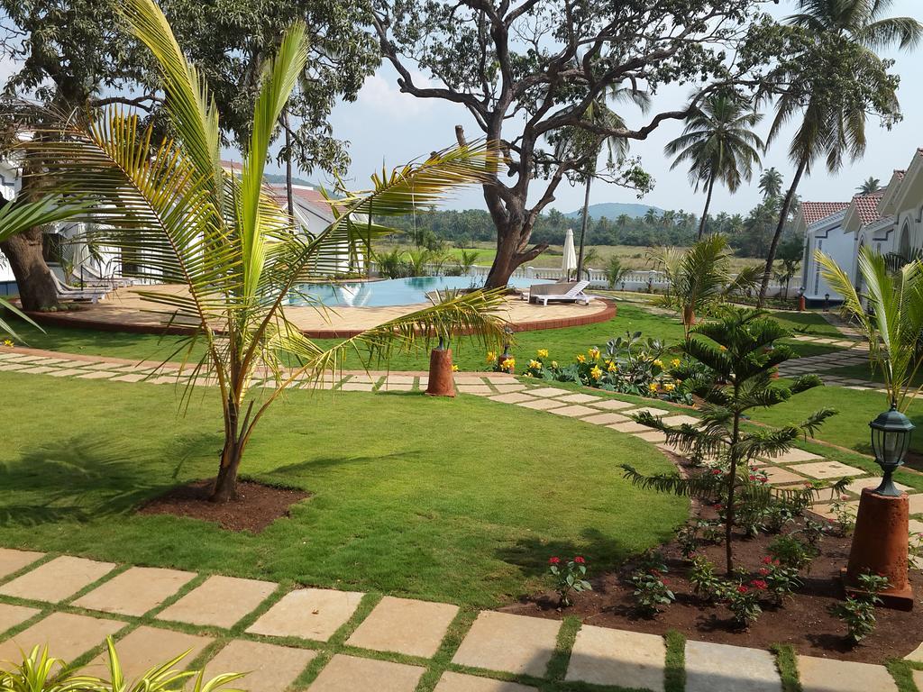 Studio And One Bedroom Apartment In Riviera Sapphire, Siolim Exterior foto